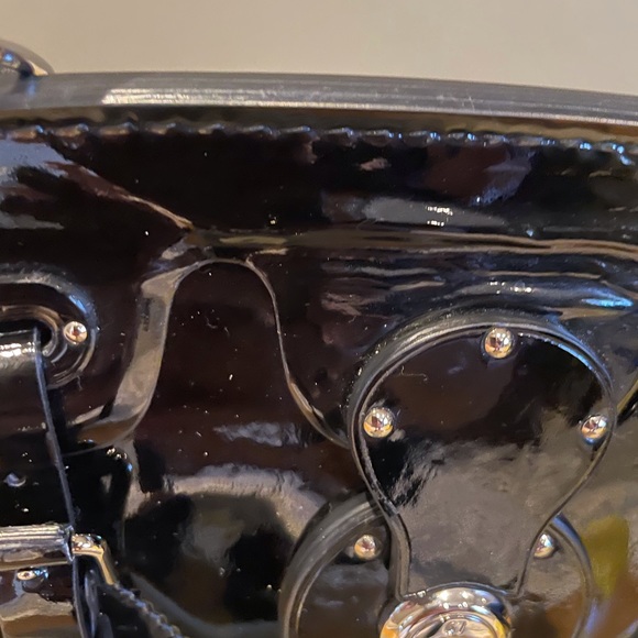 ***SOLD*** Ralph Lauren Ricky 18 Patent Leather Handle Handbag - Picture 2 of 7